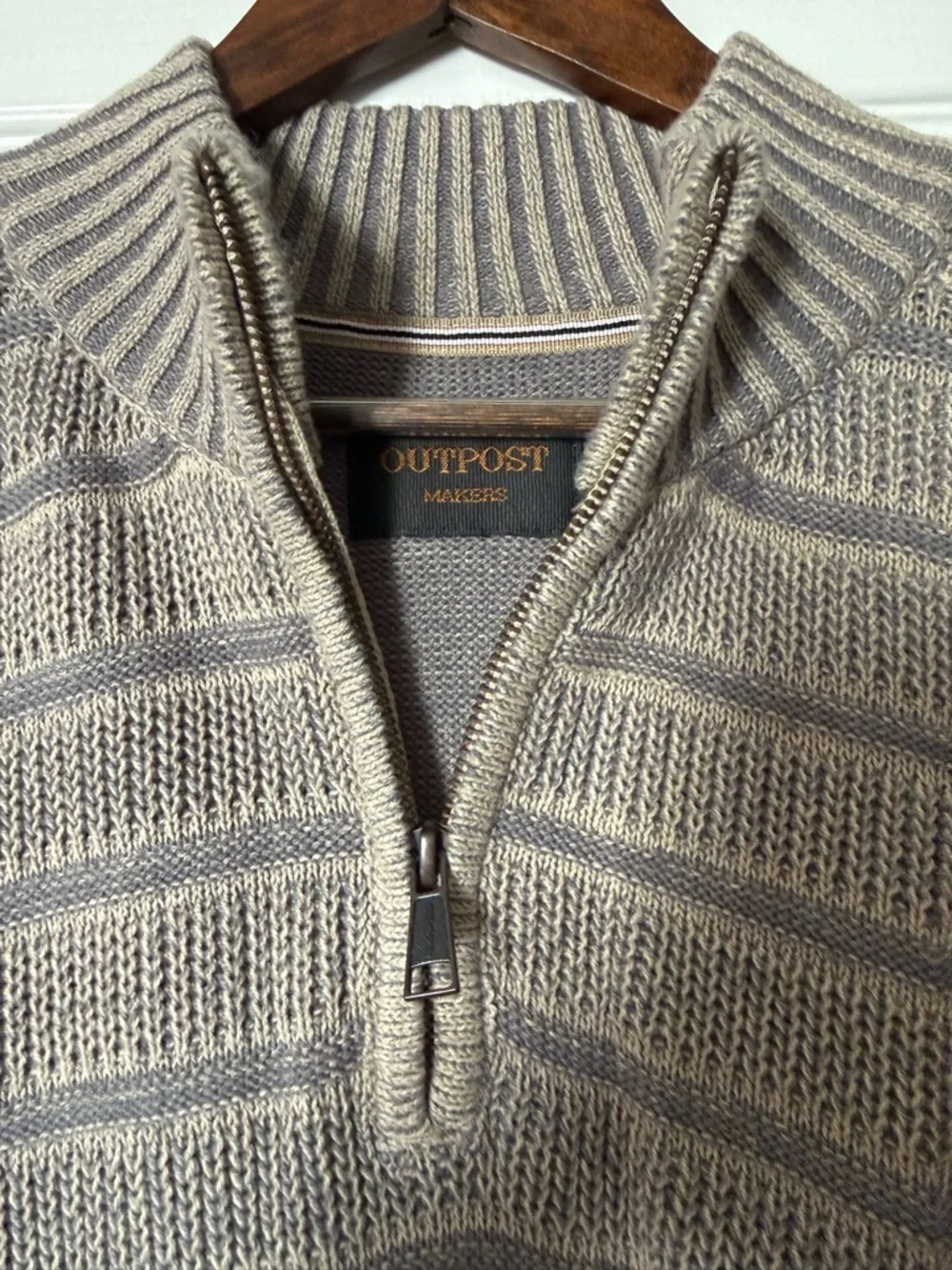 Men’s Outpost Makers Plated Quarter Zip Sweater size M